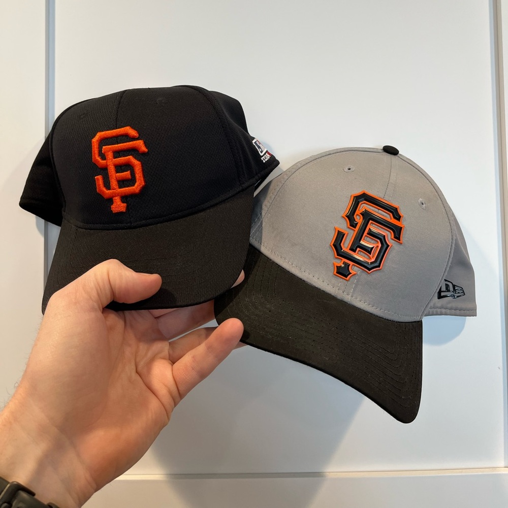 SF Giants hat bundle